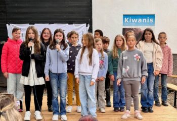 Kinderfest in der Mühle Sophie-von-Harder Schule Chor